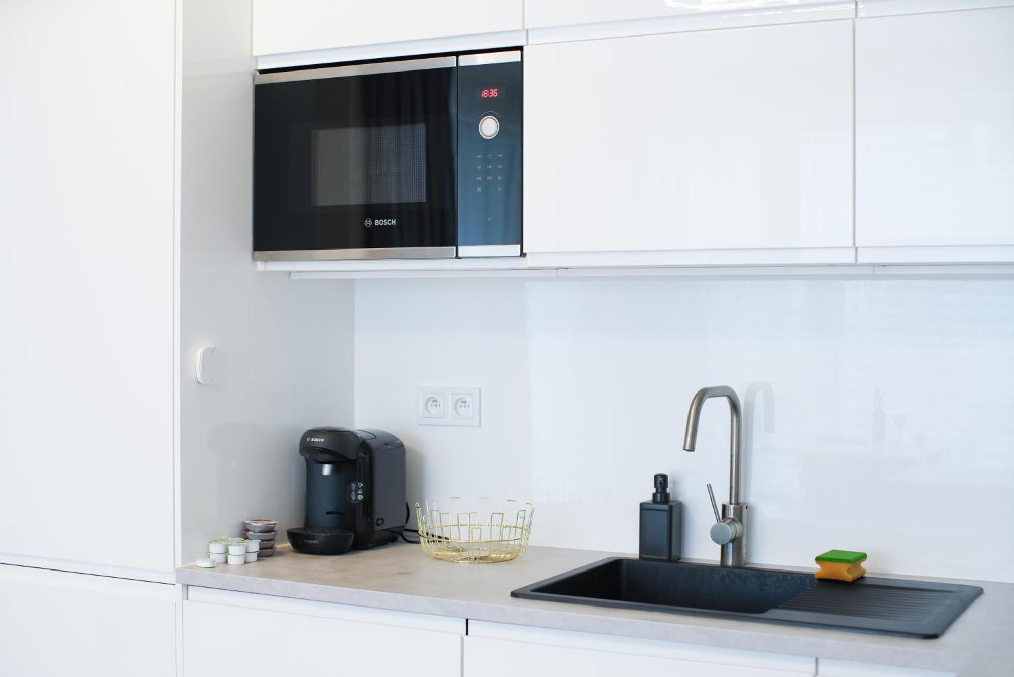 Holesovice Delight: Modern Comfort With A Twist In Prague 7 מראה חיצוני תמונה