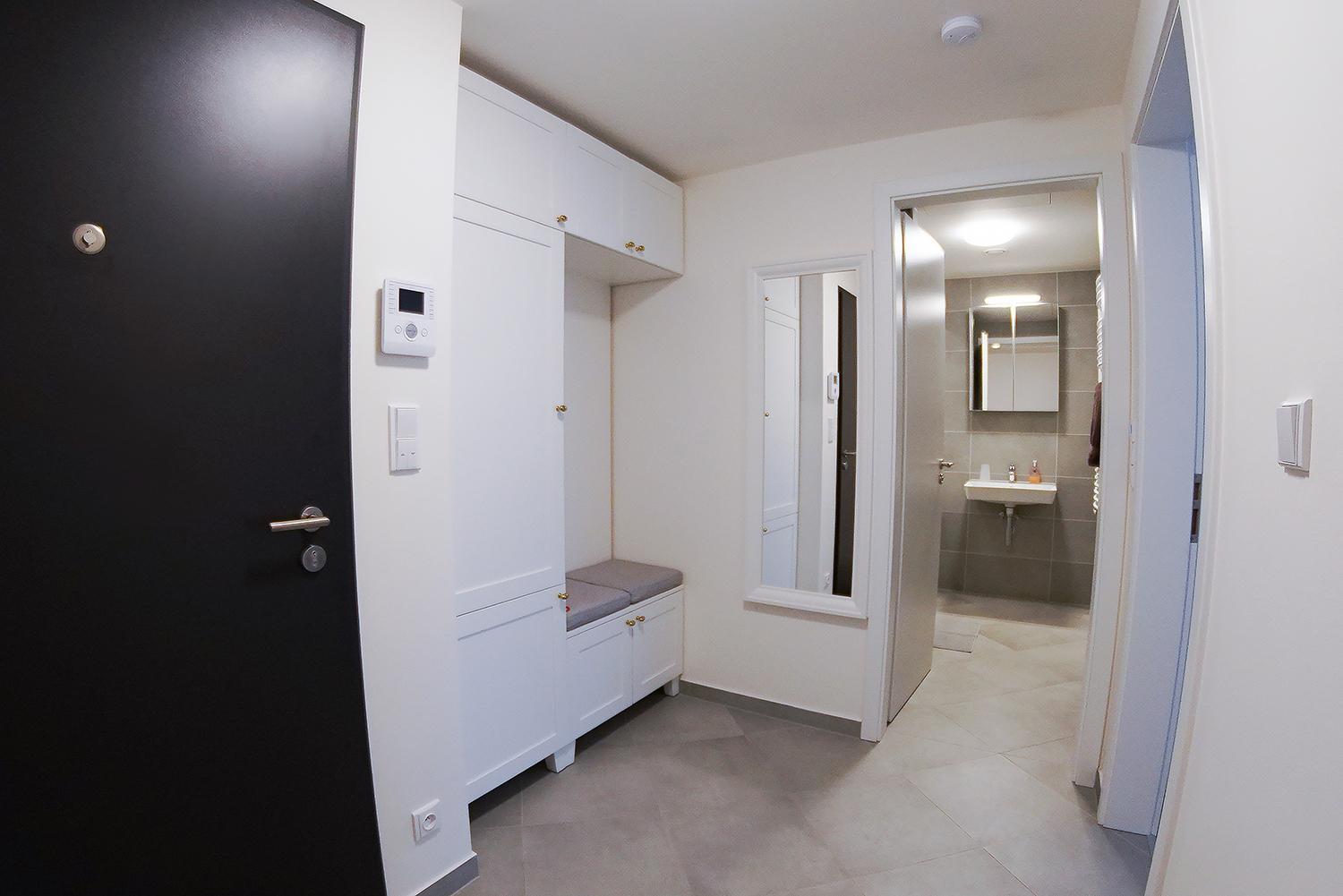 Holesovice Delight: Modern Comfort With A Twist In Prague 7 מראה חיצוני תמונה